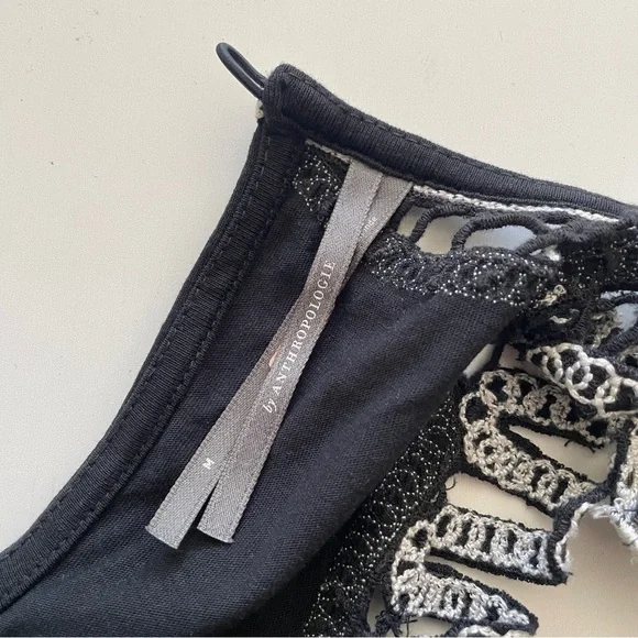 Boho Anthropologie Black Embroidered Crochet-Trim Sleeveless Tank Top MEDIUM - Picture 5 of 8
